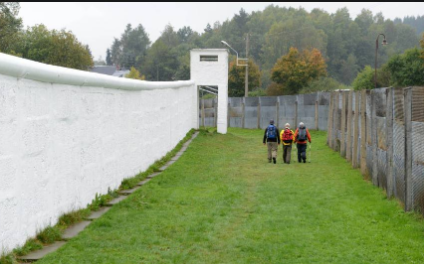 Mödlareuth ("Küçük Berlin") ve Bayreuth